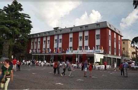 Hotel Domus Maranello Eksteriør bilde