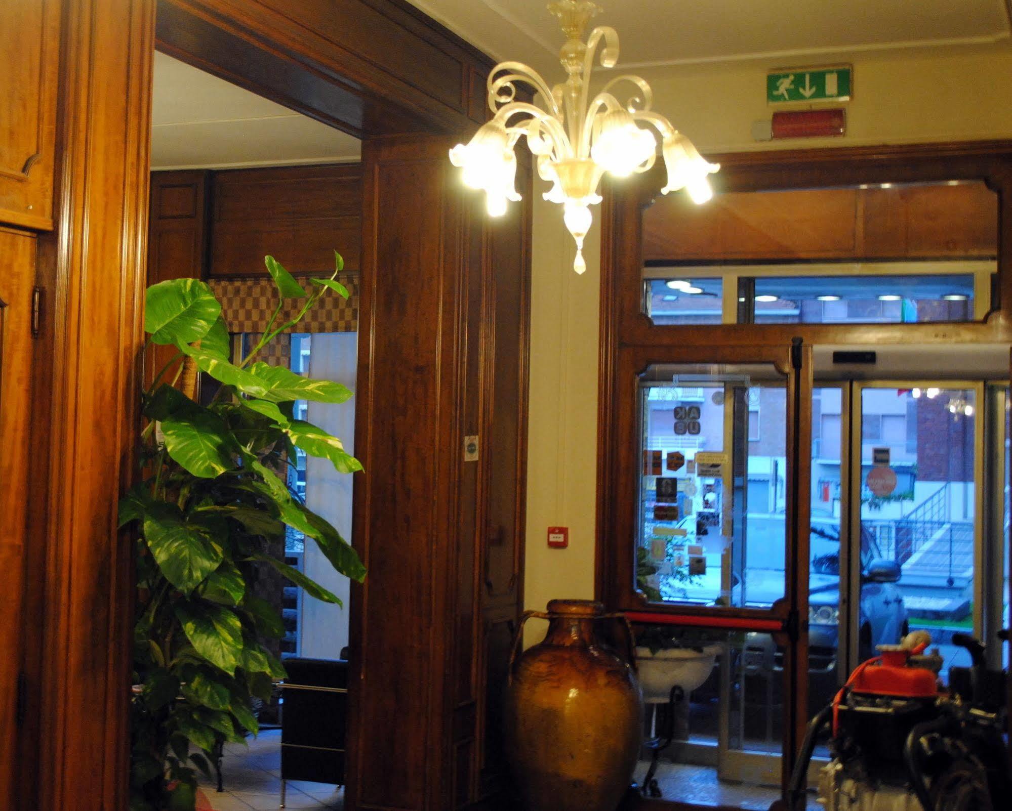 Hotel Domus Maranello Eksteriør bilde