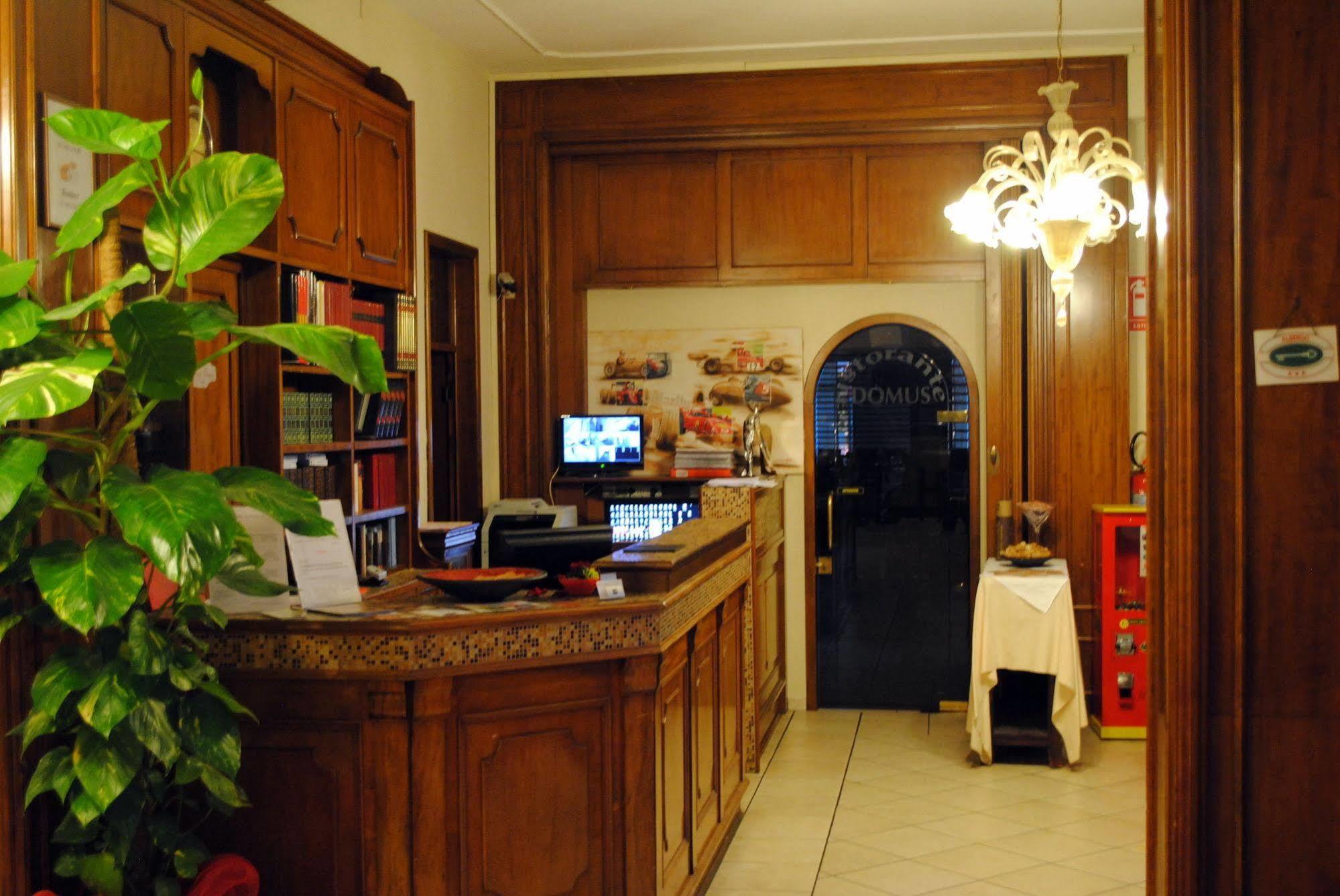 Hotel Domus Maranello Eksteriør bilde