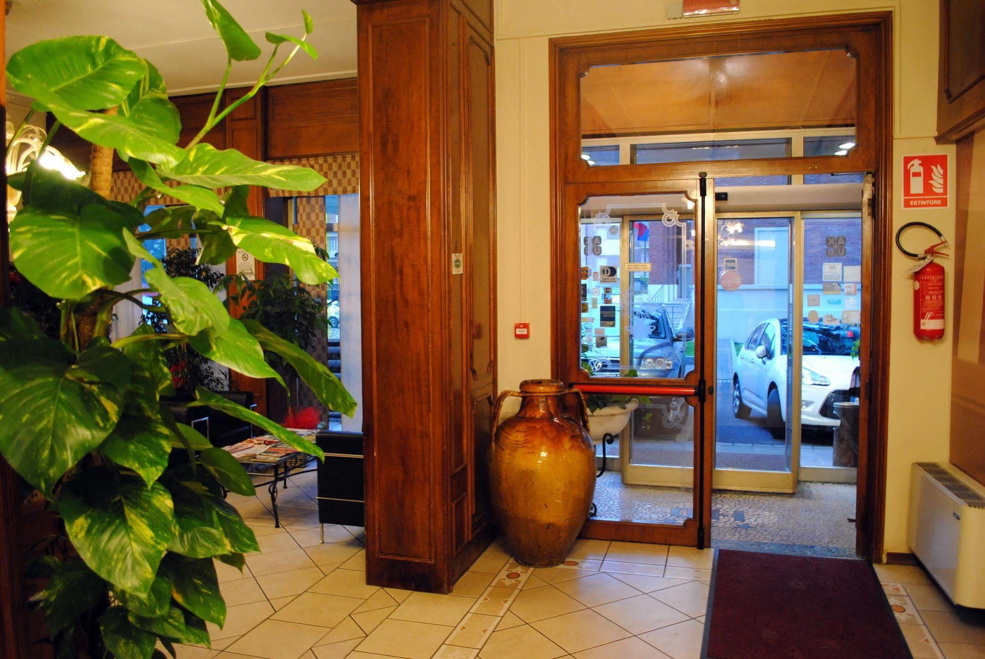 Hotel Domus Maranello Eksteriør bilde